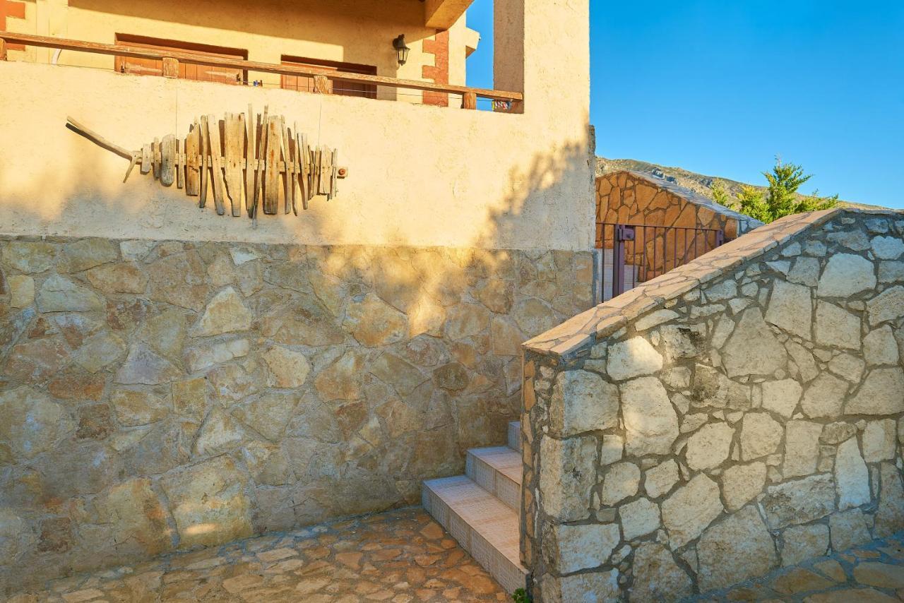 Villa Evenos Of 3 Bedrooms - Irida Country House Of 2 Bedrooms With Private Pools Elafonisi Exterior foto
